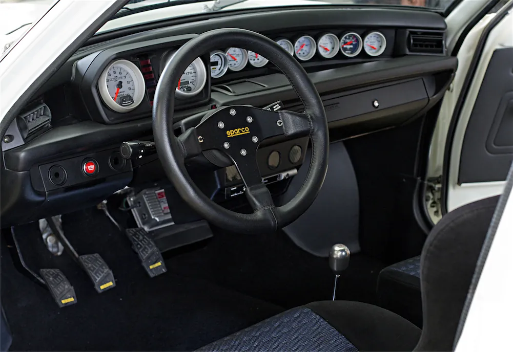 Interior deportivo preparado en ENAUTO